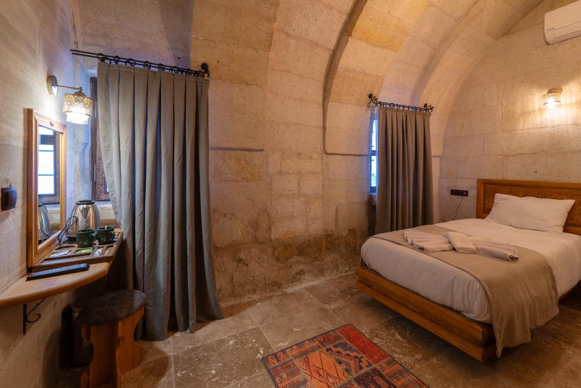 Goereme Escape Cave Suites Экстерьер фото